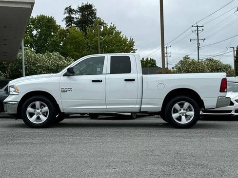 Used 2024 RAM 1500 Classic SLT AWD/4WD image 7