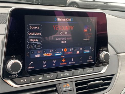 Used 2025 Nissan Altima 2.5 SV image 20