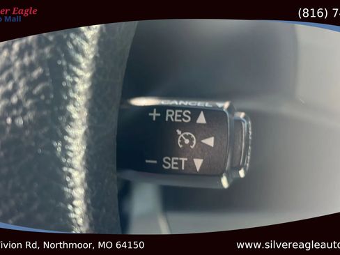 Used 2006 Toyota Tacoma Pickup 4D 6 ft image 14