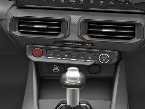 Used 2025 Ford Mustang GT RWD image 17