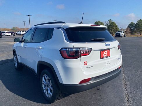 New 2026 Jeep Compass Latitude image 5
