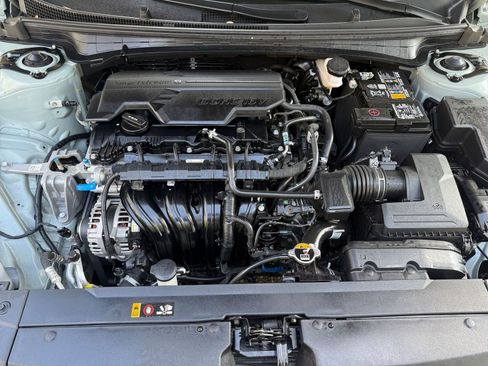 Used 2025 Kia K4 LXS image 25