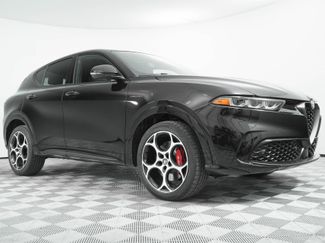 New 2025 Alfa Romeo Tonale w/ Premium Package AWD/4WD 360° Tour