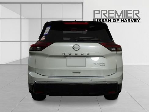 New 2026 Nissan Rogue Platinum w/ Platinum Premium Package AWD/4WD image 4