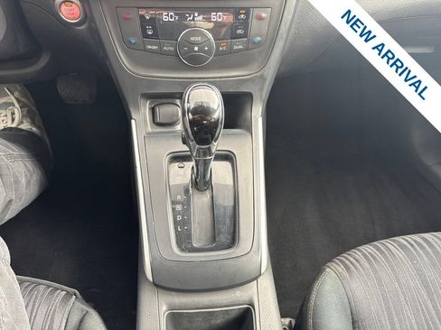 Used 2019 Nissan Sentra SV FWD image 26