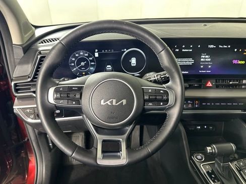 Used 2023 Kia Sportage SX image 14
