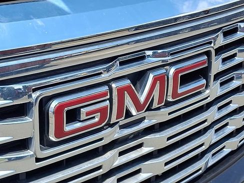 Used 2024 GMC Sierra 1500 Denali w/ Technology Package AWD/4WD image 26