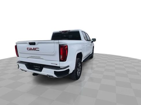 Used 2024 GMC Sierra 1500 AT4 w/ Technology Package image 8