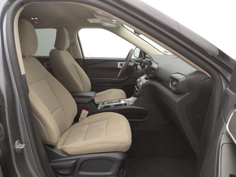 Used 2021 Ford Explorer 4WD image 21