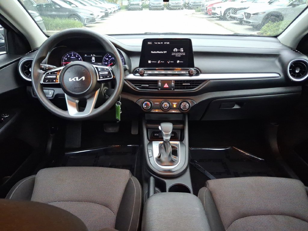 Used 2023 Kia Forte LXS FWD image 14