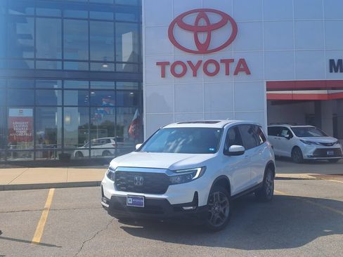Used 2022 Honda Passport EX-L image 1