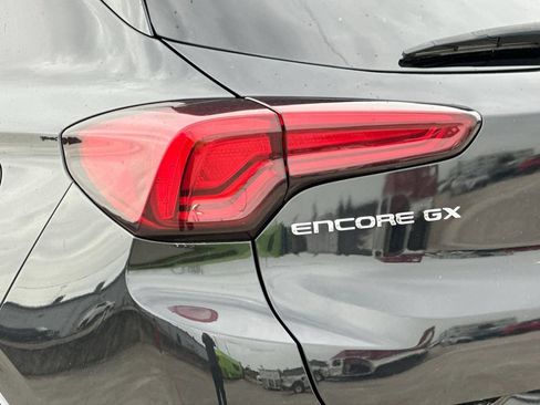 Used 2024 Buick Encore GX Sport Touring FWD image 28