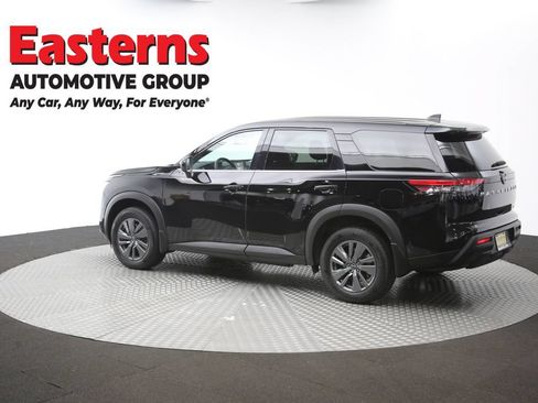 Used 2024 Nissan Pathfinder S AWD/4WD image 63