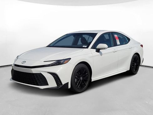 New 2026 Toyota Camry SE w/ Multimedia Upgrade Package FWD image 3