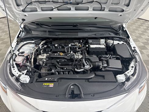 Used 2024 Toyota Corolla LE FWD image 38