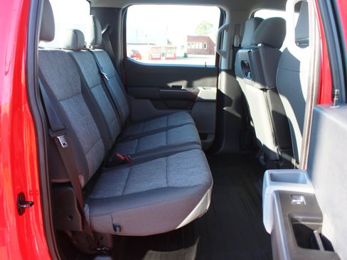 Used 2022 Ford F150 XL image 41