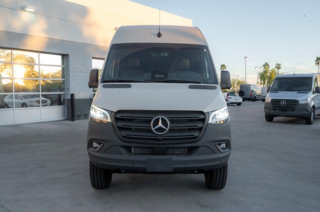 Used 2026 Mercedes-Benz Sprinter 2500 image 2