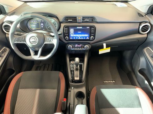 New 2025 Nissan Versa SR image 2