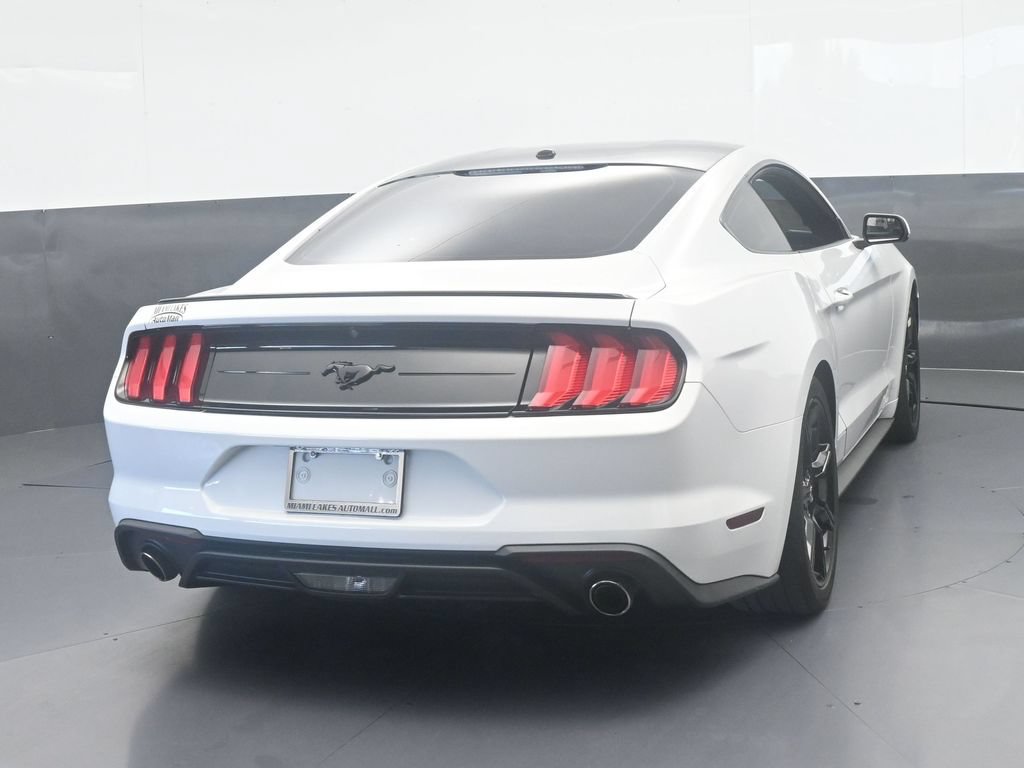 Used 2019 Ford Mustang Coupe w/ Black Accent Package RWD image 5