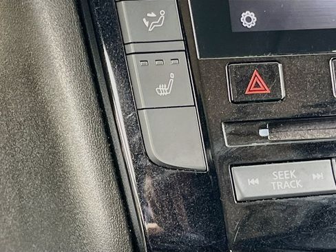 Used 2021 INFINITI QX50 Luxe FWD image 19