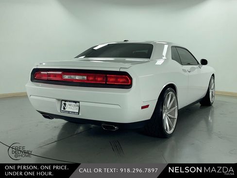 Used 2013 Dodge Challenger R/T image 6
