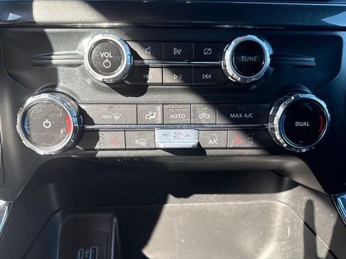 Used 2022 Ford F150 XLT w/ Equipment Group 302A High AWD/4WD image 16