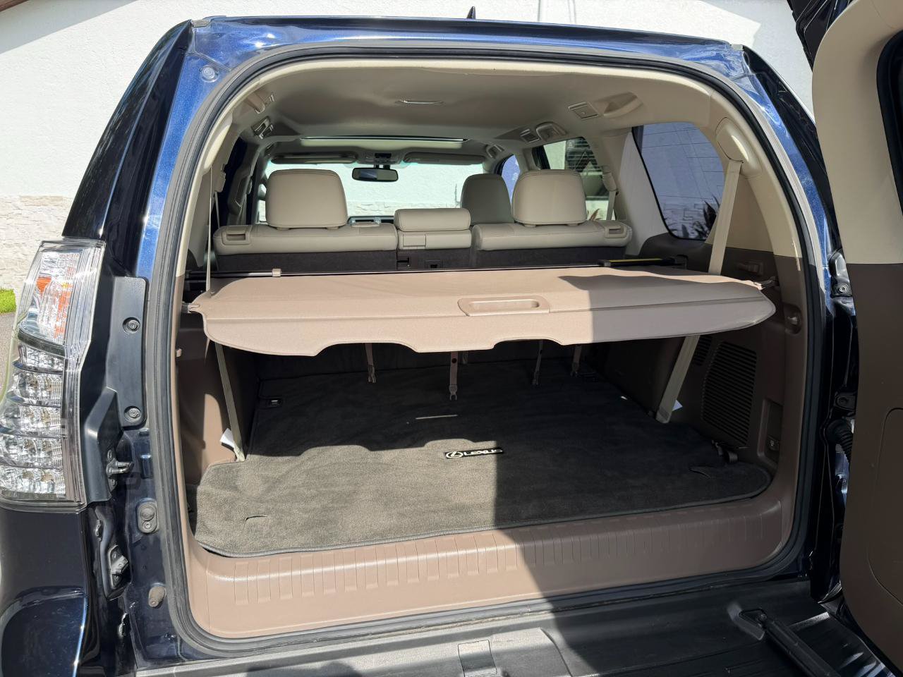 Used 2018 Lexus GX 460 Premium w/ Premium Package AWD/4WD image 44