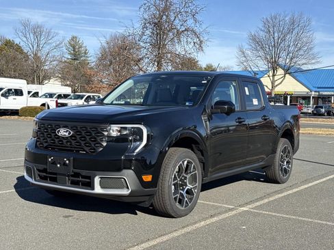 New 2026 Ford Maverick Lariat w/ 4K Tow Package image 7