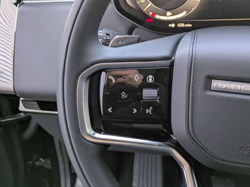 New 2026 Land Rover Range Rover Sport SE image 17