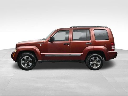 Used 2008 Jeep Liberty Sport w/ Popular Equipment Group AWD/4WD image 2