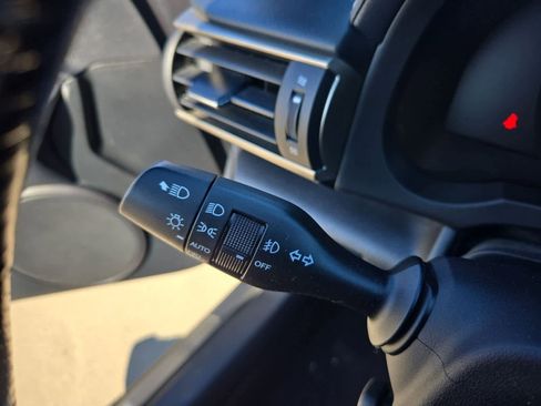 Used 2016 Lexus RC 350 AWD image 25