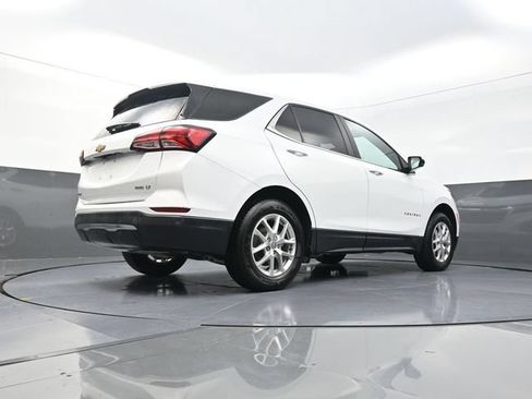 Used 2024 Chevrolet Equinox LT AWD/4WD image 37