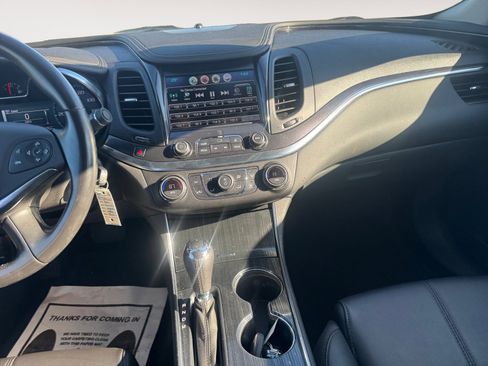 Used 2016 Chevrolet Impala LT image 11