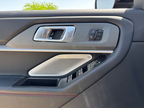 New 2026 Ford Explorer ST image 16