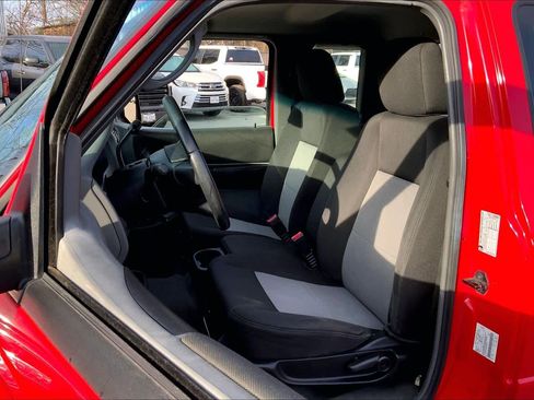 Used 2010 Ford Ranger XLT image 7