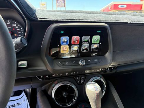 Used 2018 Chevrolet Camaro ZL1 RWD image 19