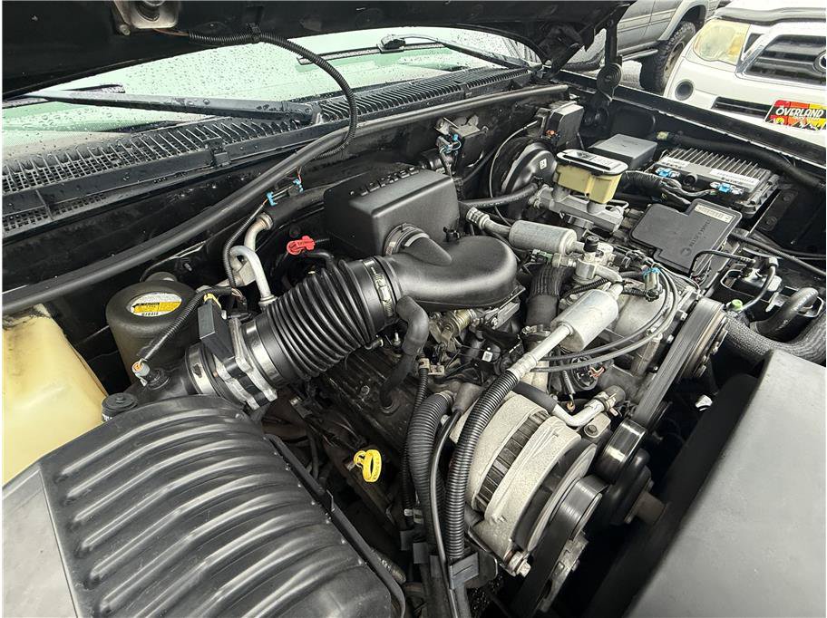 Used 1999 GMC Yukon Denali AWD/4WD image 33
