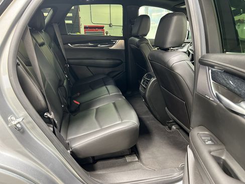 Used 2023 Cadillac XT5 Premium Luxury image 23