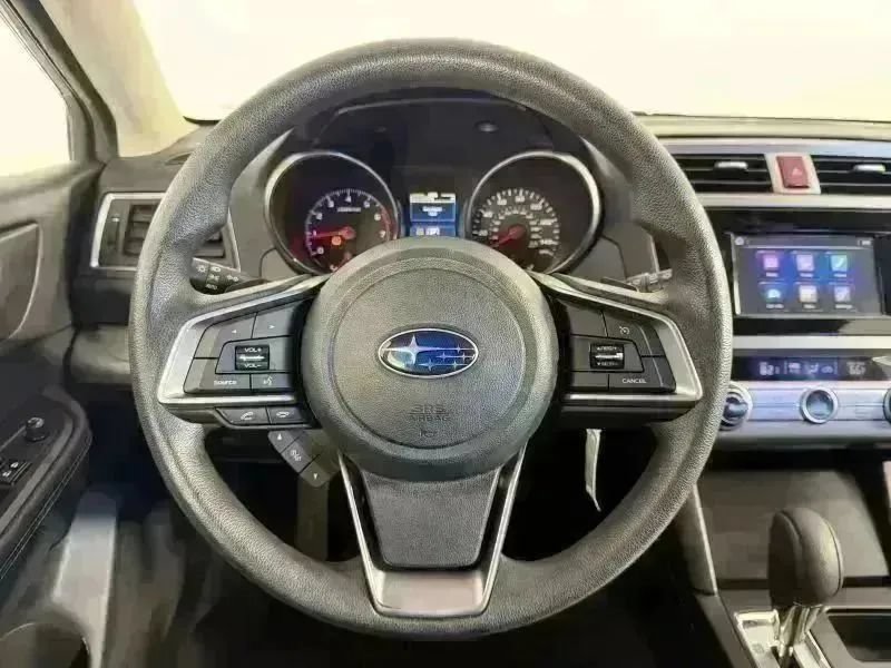 Used 2018 Subaru Outback 2.5i AWD/4WD image 33