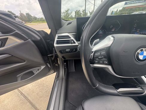 Used 2025 BMW 430i Convertible w/ Premium Package RWD image 16