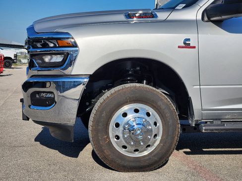 New 2026 RAM 3500 Tradesman image 5