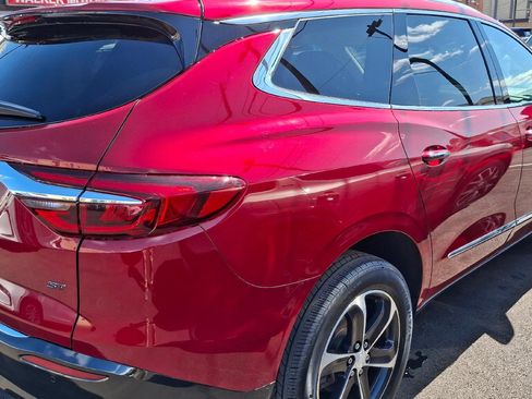 Used 2021 Buick Enclave Essence w/ Sport Touring Edition image 6