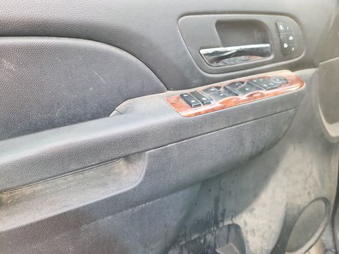 Used 2012 Chevrolet Tahoe LT image 8