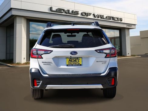 Used 2020 Subaru Outback Limited XT AWD/4WD image 3