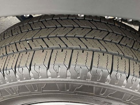 Used 2020 Ford Transit 350 XLT image 21