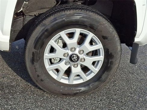 Used 2025 Toyota Tacoma SR image 8