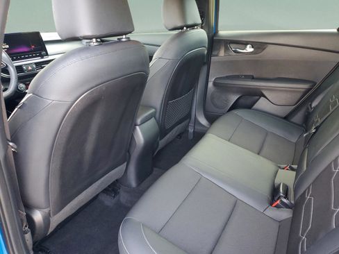 Certified 2023 Kia Forte GT-Line image 10