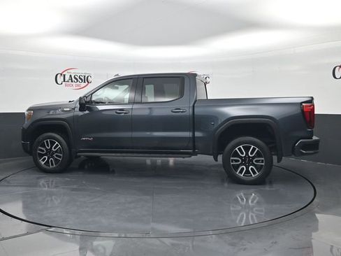 Used 2021 GMC Sierra 1500 AT4 image 2
