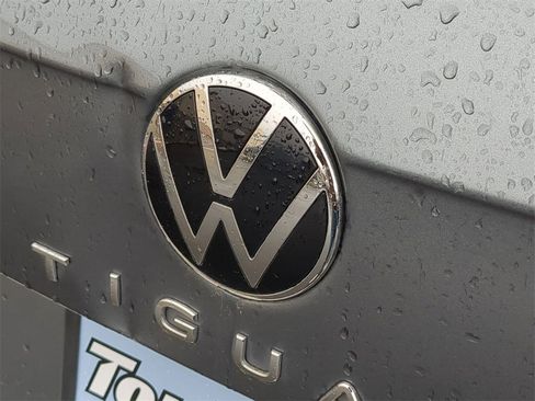 Used 2024 Volkswagen Tiguan Wolfsburg Edition image 24