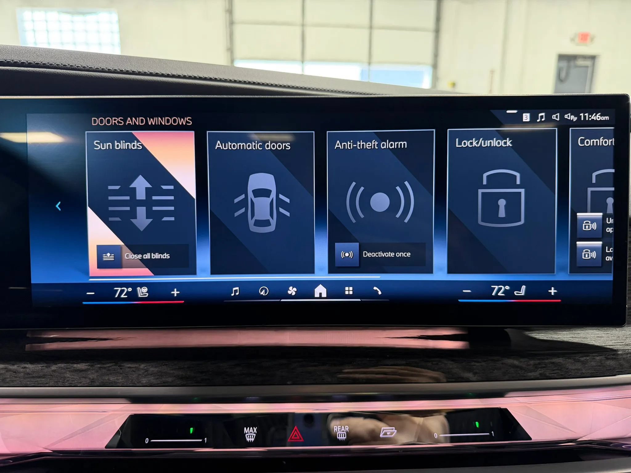 Used 2024 BMW i7 xDrive60 w/ Executive Package AWD/4WD image 22